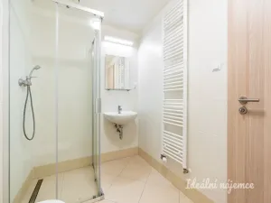 Pronájem bytu 2+kk, Praha - Třebonice, U Radosti, 51 m2