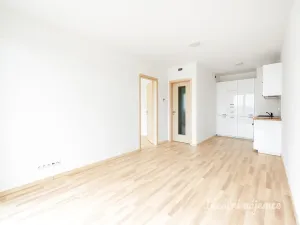 Pronájem bytu 2+kk, Praha - Třebonice, U Radosti, 51 m2