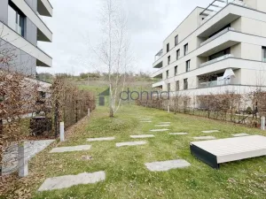 Pronájem bytu 2+kk, Praha, Kačírkova, 58 m2