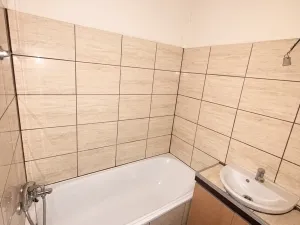 Pronájem bytu 3+kk, Tři Sekery, 69 m2