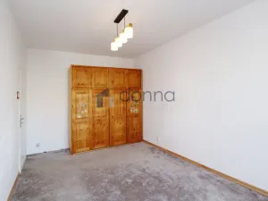 Pronájem bytu 3+1, Praha, Dubečská, 70 m2