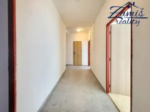 Pronájem bytu 2+1, Nové Strašecí, U Školy, 77 m2
