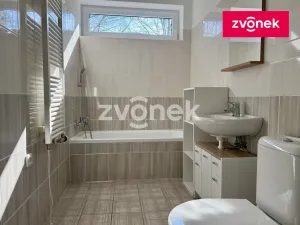 Pronájem bytu 2+kk, Zlín, Voženílkova, 48 m2