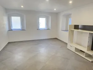 Prodej rodinného domu, Vrutice - Svařenice, 1143 m2