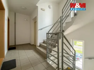 Pronájem bytu 1+kk, Lovosice, Osvoboditelů, 39 m2