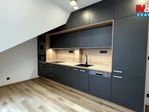 Pronájem bytu 2+kk, Louny, Pražská, 48 m2