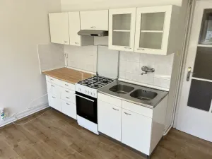 Pronájem bytu 1+kk, Praha - Vokovice, Africká, 31 m2