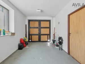 Prodej rodinného domu, 235 m2