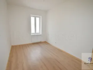 Pronájem bytu 3+1, Ústí nad Labem - Střekov, Národního odboje, 54 m2