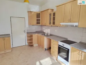 Pronájem rodinného domu, Nová Paka - Studénka, 208 m2