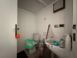 Pronájem obchodního prostoru, Praha - Karlín, Křižíkova, 30 m2