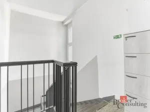 Prodej ordinace, Hradec Králové - Kukleny, Pražská třída, 395 m2