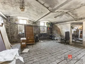 Prodej ordinace, Hradec Králové - Kukleny, Pražská třída, 395 m2