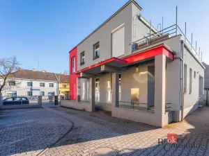 Prodej ordinace, Hradec Králové - Kukleny, Pražská třída, 395 m2
