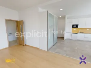 Pronájem bytu 1+kk, Zlín, Lešetín II, 67 m2