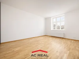 Pronájem bytu 2+1, Brno, Čápkova, 73 m2