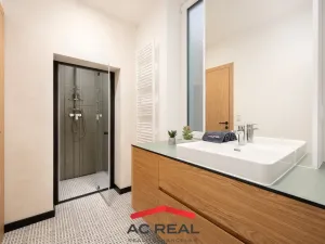 Pronájem bytu 2+1, Brno, Čápkova, 73 m2