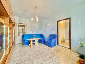 Prodej bytu 3+1, Štíty, Okružní, 73 m2