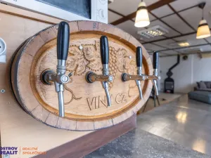 Prodej obchodního prostoru, Jedlí, 86 m2