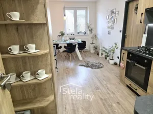 Pronájem bytu 2+1, Krnov, Bezručova, 60 m2