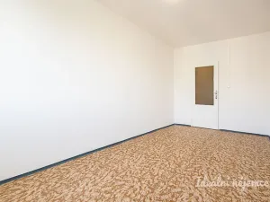 Pronájem bytu 2+kk, Praha - Horní Měcholupy, Nad přehradou, 43 m2