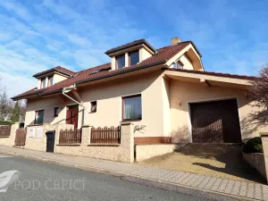 Pronájem bytu 3+1, Zastávka, Čapkova, 95 m2