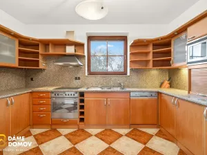 Prodej rodinného domu, Žeranovice, 250 m2