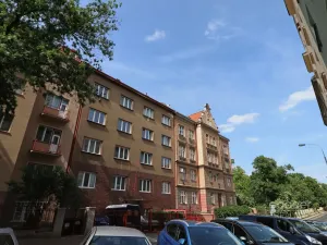 Pronájem bytu 3+1, Praha - Smíchov, Holečkova, 84 m2