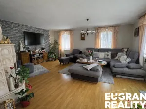 Prodej rodinného domu, Nový Bor - Janov, 219 m2