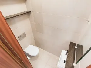 Pronájem bytu 2+kk, Praha - Nové Město, Na slupi, 50 m2