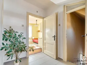 Prodej rodinného domu, Český Těšín, Karvinská, 181 m2