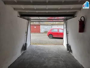 Pronájem garáže, Plzeň, Na Sklárně, 18 m2