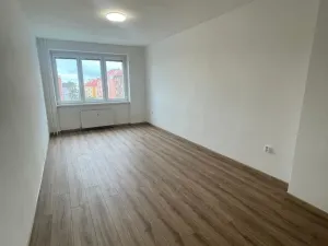 Pronájem bytu 2+1, Jirkov, Ervěnická, 52 m2