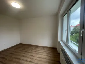 Pronájem bytu 2+1, Jirkov, Ervěnická, 52 m2