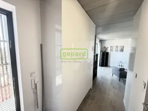 Pronájem bytu 2+kk, Mníšek pod Brdy, Malé náměstí, 88 m2