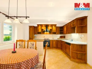 Prodej rodinného domu, Chrast - Podlažice, 280 m2