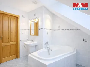 Prodej rodinného domu, Chrast - Podlažice, Tyršova, 280 m2