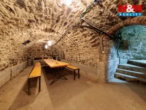 Prodej rodinného domu, Hroznětín, Mlýnská, 327 m2