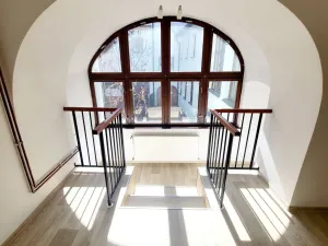 Pronájem bytu 2+1, České Budějovice, nám. Přemysla Otakara II., 86 m2