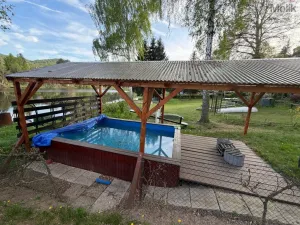 Prodej chaty, Klášterec nad Ohří - Miřetice u Klášterce nad Ohří, Mariánské údolí, 77 m2