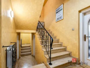 Prodej vily, Praha - Modřany, Pancířova, 287 m2