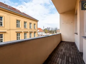 Pronájem bytu 4+1, Praha - Nové Město, Ke Karlovu, 121 m2
