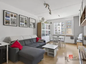 Prodej bytu 3+1, Plzeň - Bolevec, Žlutická, 74 m2