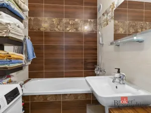 Prodej bytu 3+1, Plzeň - Bolevec, Žlutická, 74 m2