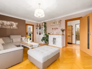 Prodej bytu 3+1, České Budějovice, Klavíkova, 70 m2