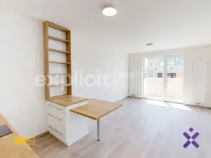 Pronájem bytu 1+kk, Zlín, Nad Stráněmi, 34 m2