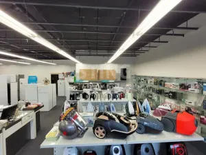 Pronájem obchodního prostoru, Třinec, nám. Svobody, 254 m2