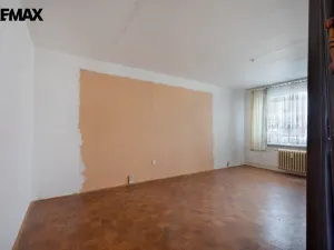 Prodej bytu 2+1, Děčín - Děčín XXXII-Boletice nad Labem, Přímá, 58 m2