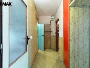 Prodej bytu 2+1, Děčín - Děčín XXXII-Boletice nad Labem, Přímá, 58 m2