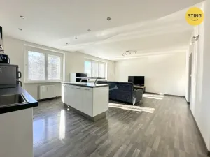 Pronájem bytu 2+kk, Třebíč, Zahradníčkova, 73 m2